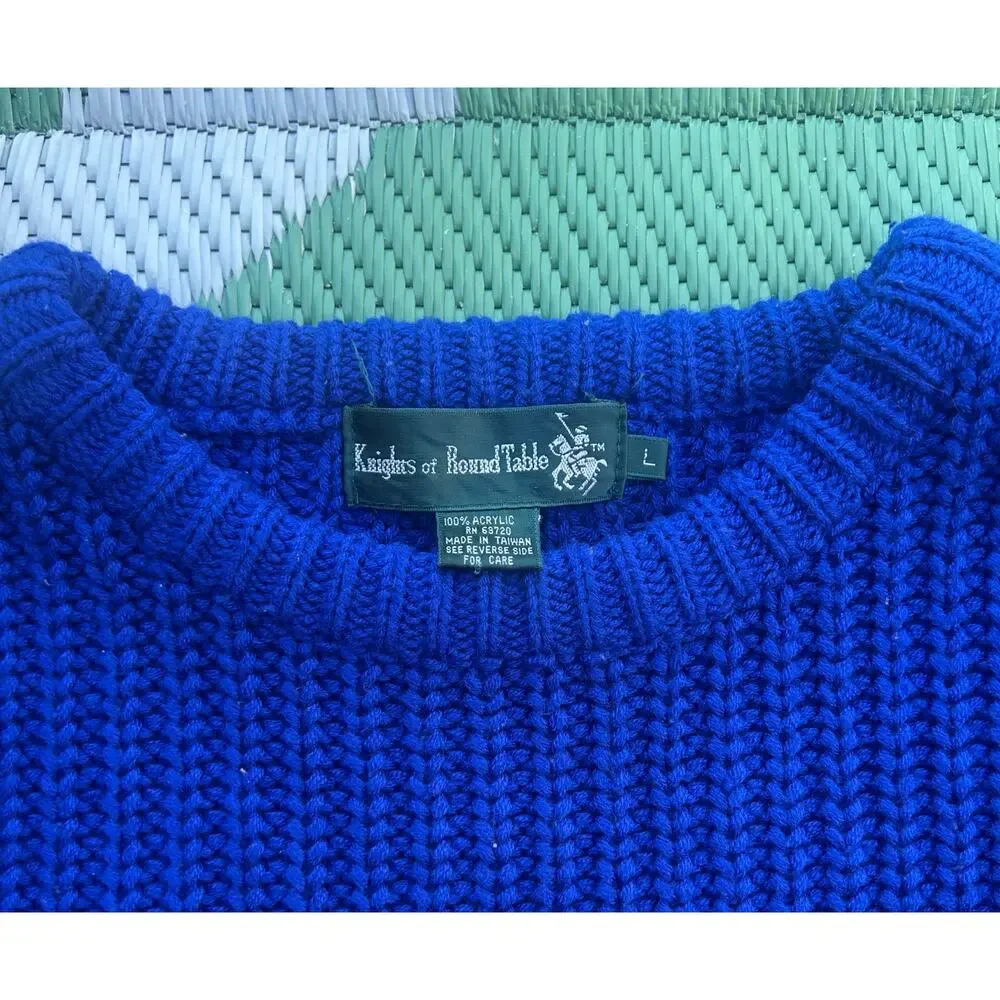 Vintage Knights of the Round Table Blue Chunky Knit Sweater – Size L - Picture 2 of 2